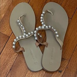 Le Chateau, size 41, Beaded Tan Sandals